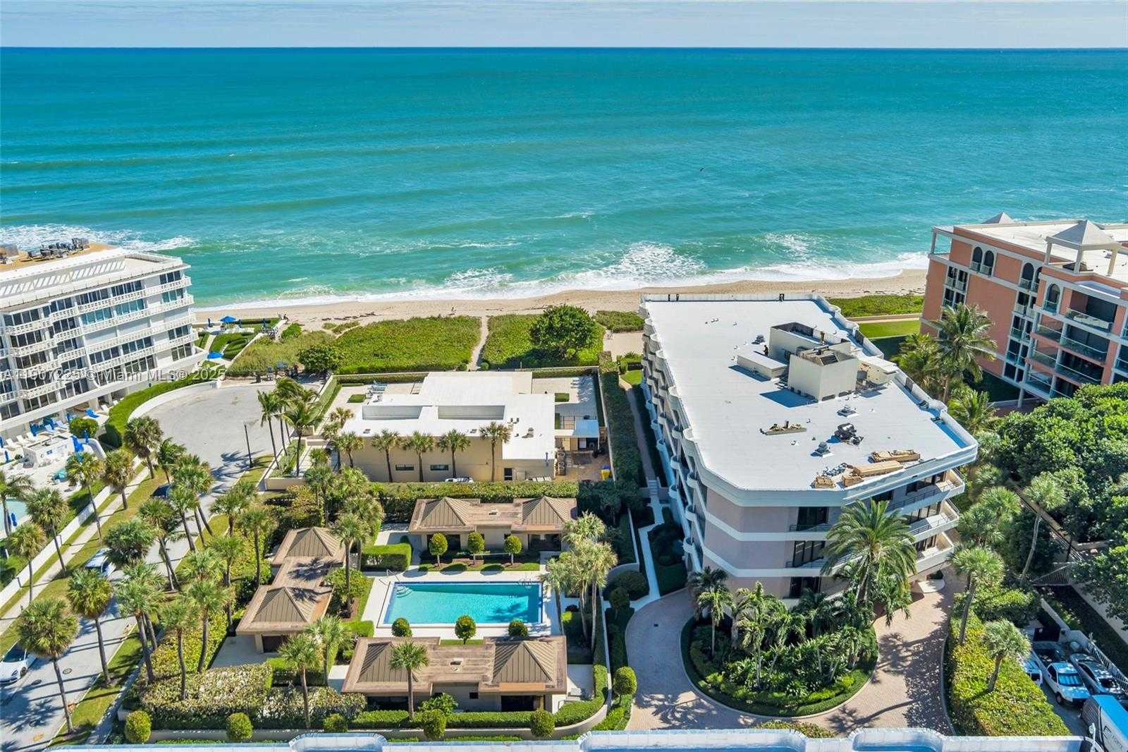 Small Image of 110 SUNSET AVE #4A, Palm Beach Number 22