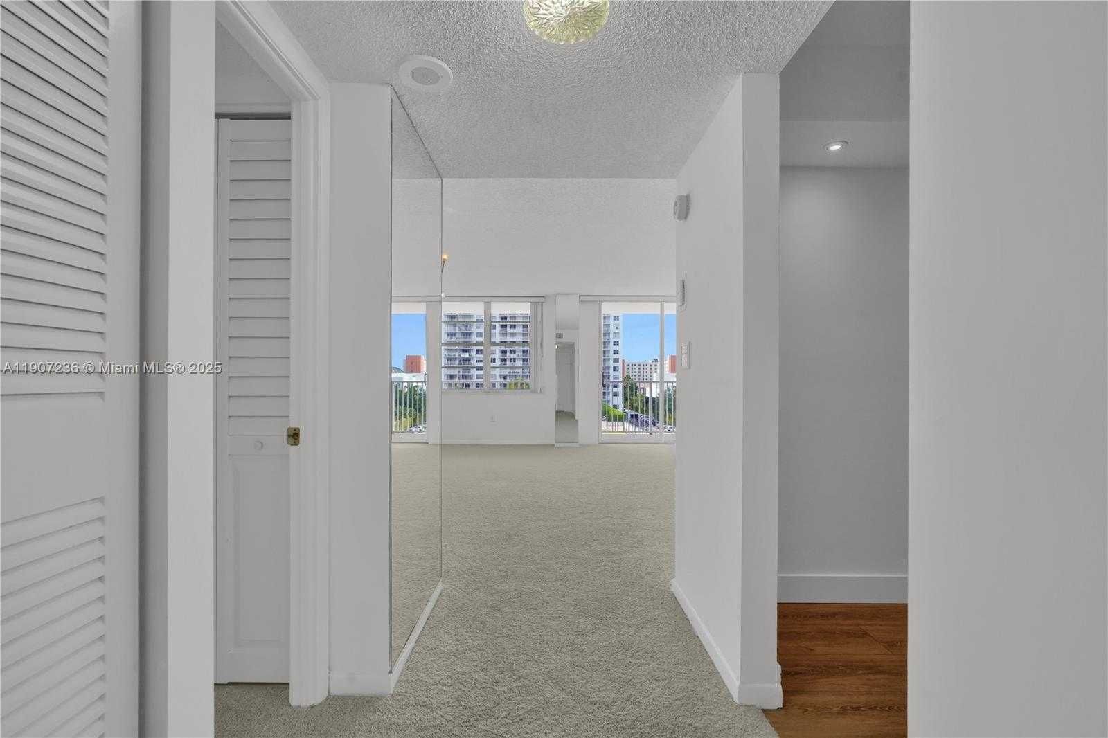 Small Image of 2851 NORTH EAST 183RD ST #504E, Aventura Number 3