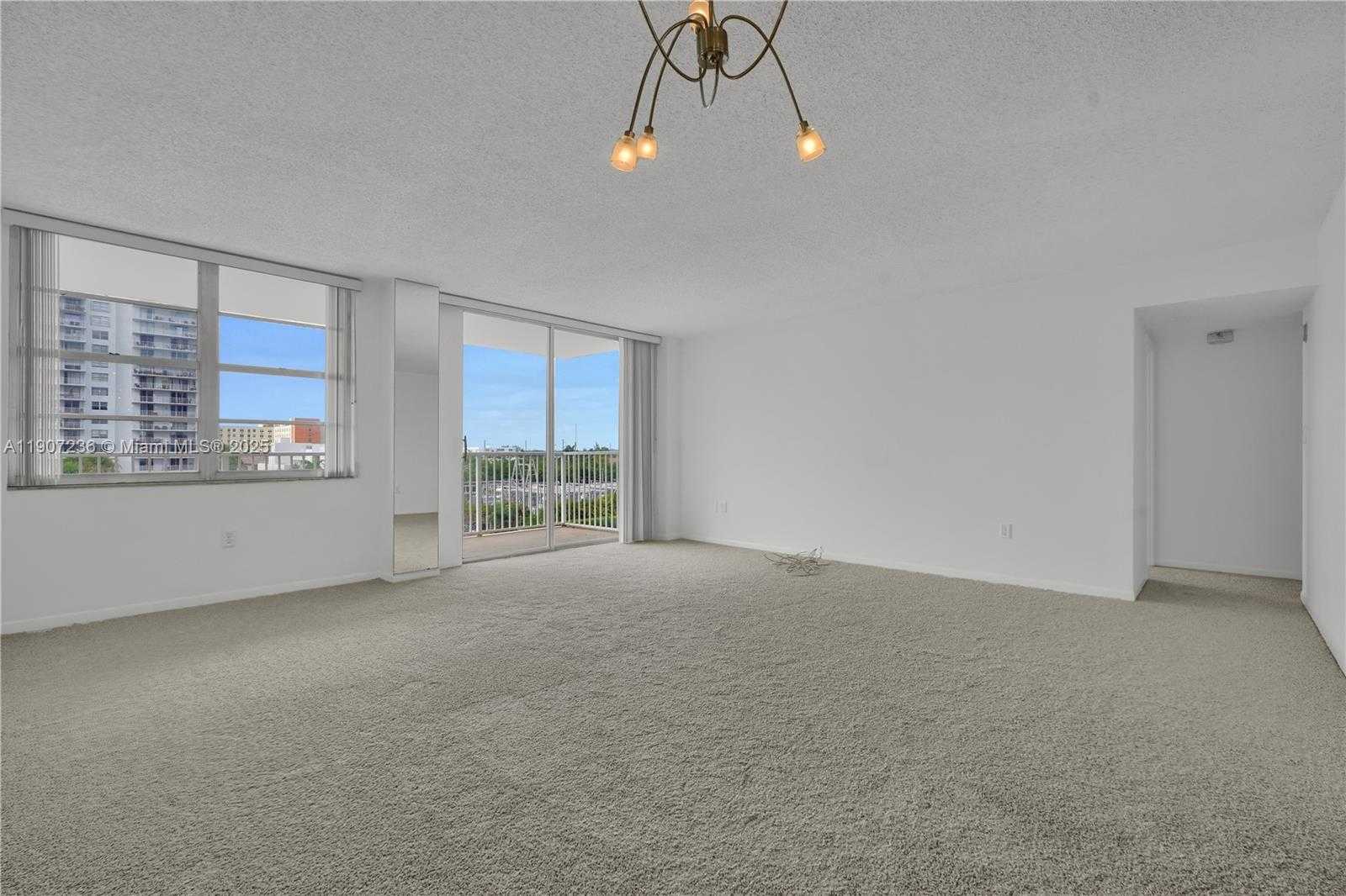 Small Image of 2851 NORTH EAST 183RD ST #504E, Aventura Number 7