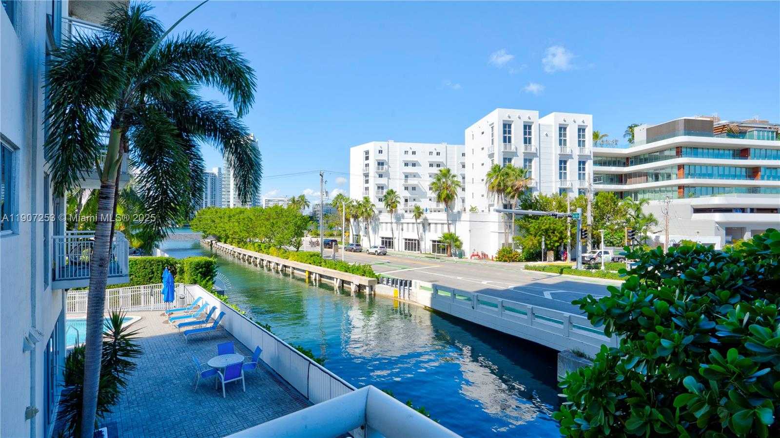Small Image of 1688 WEST AVE #203, Miami Beach Number 18