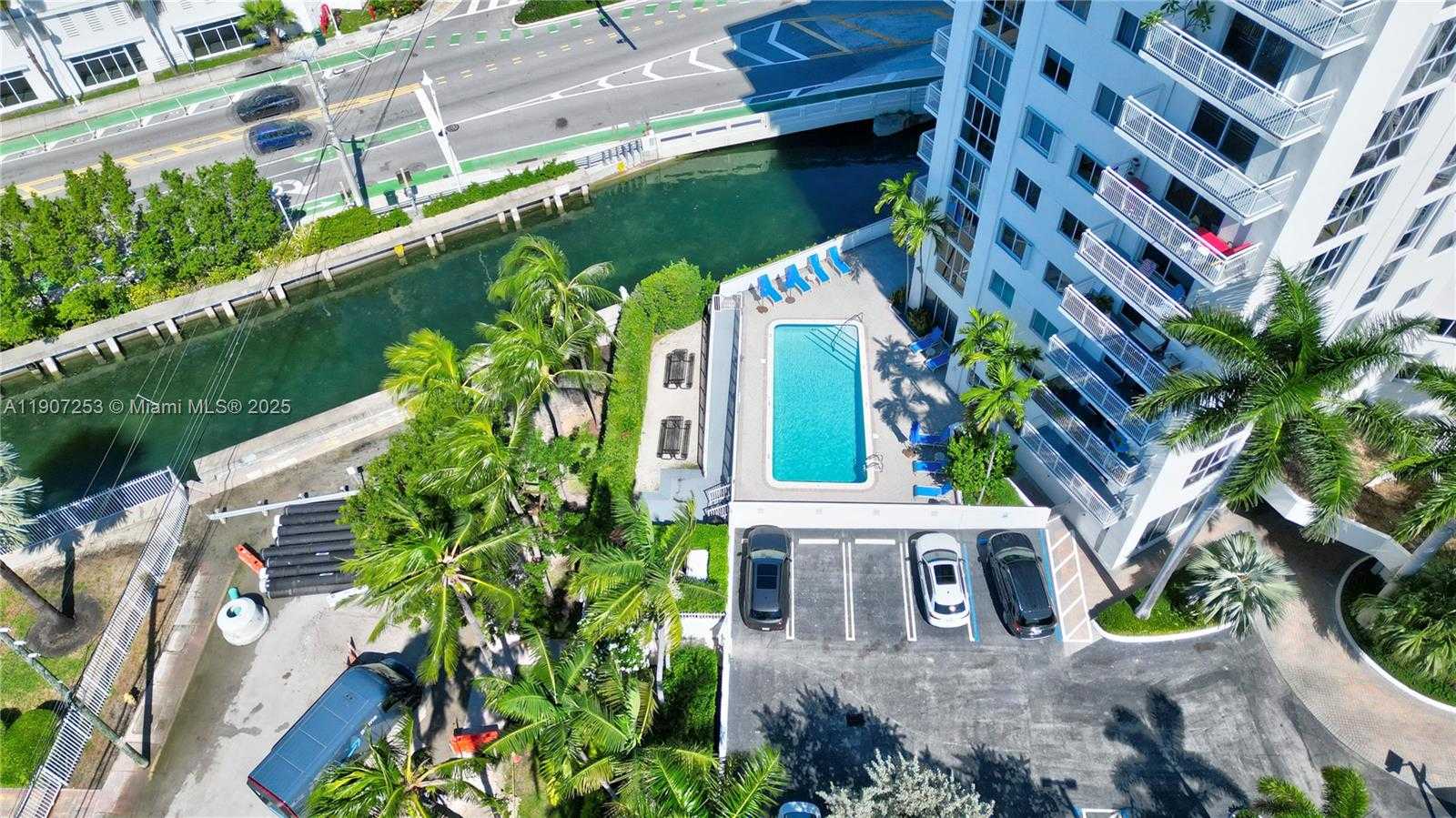 Small Image of 1688 WEST AVE #203, Miami Beach Number 22