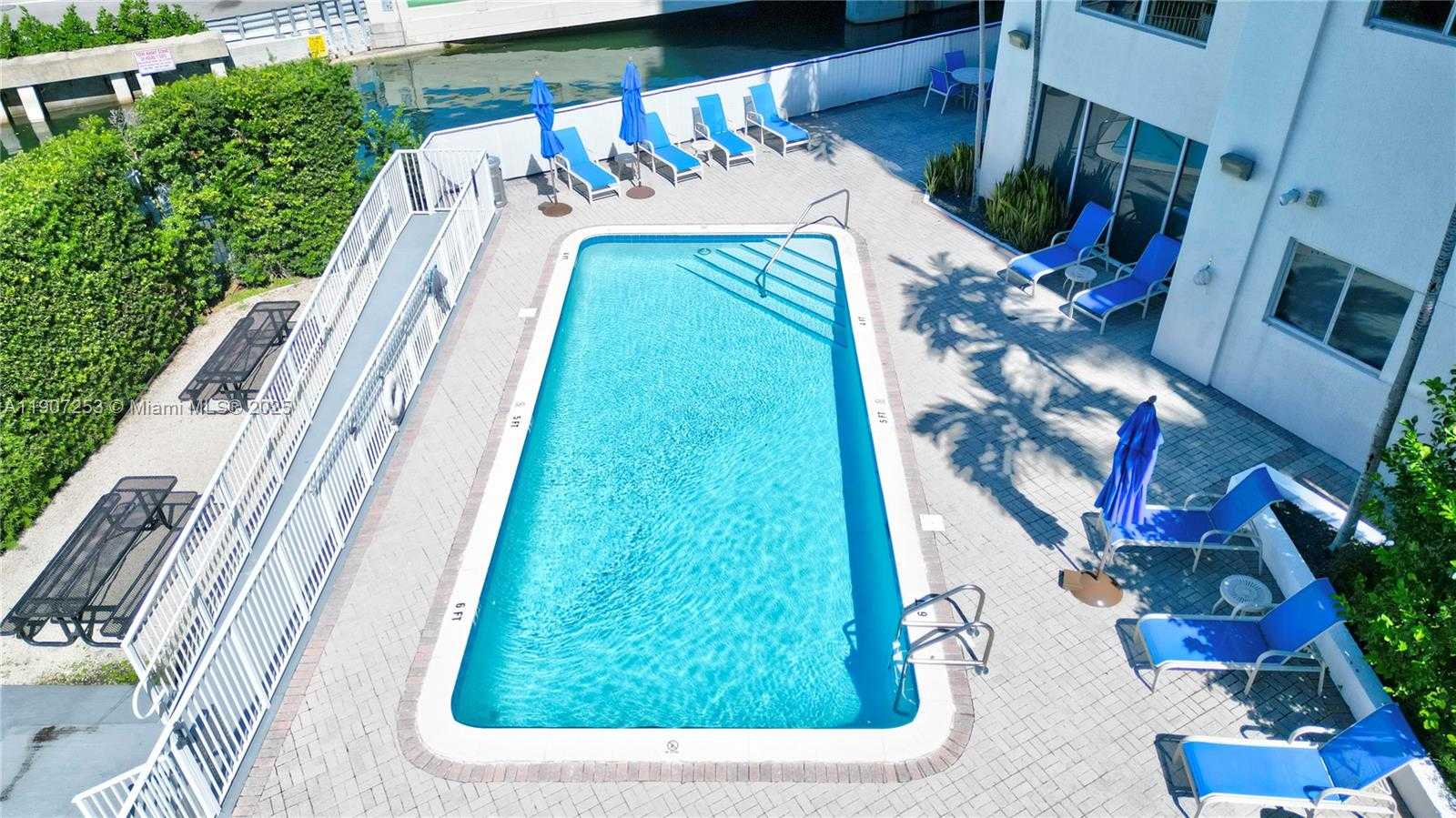 Small Image of 1688 WEST AVE #203, Miami Beach Number 24