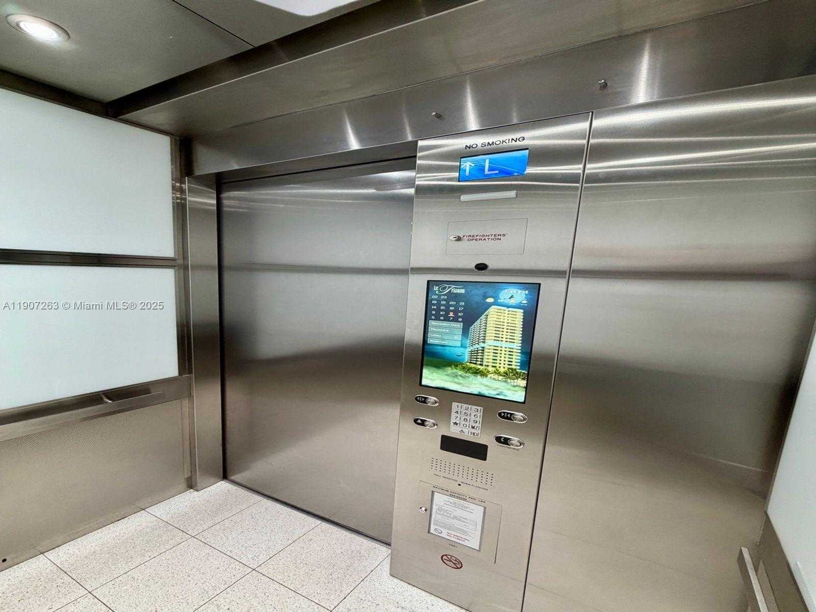 Small Image of 6061 COLLINS AVE #11A, Miami Beach Number 15