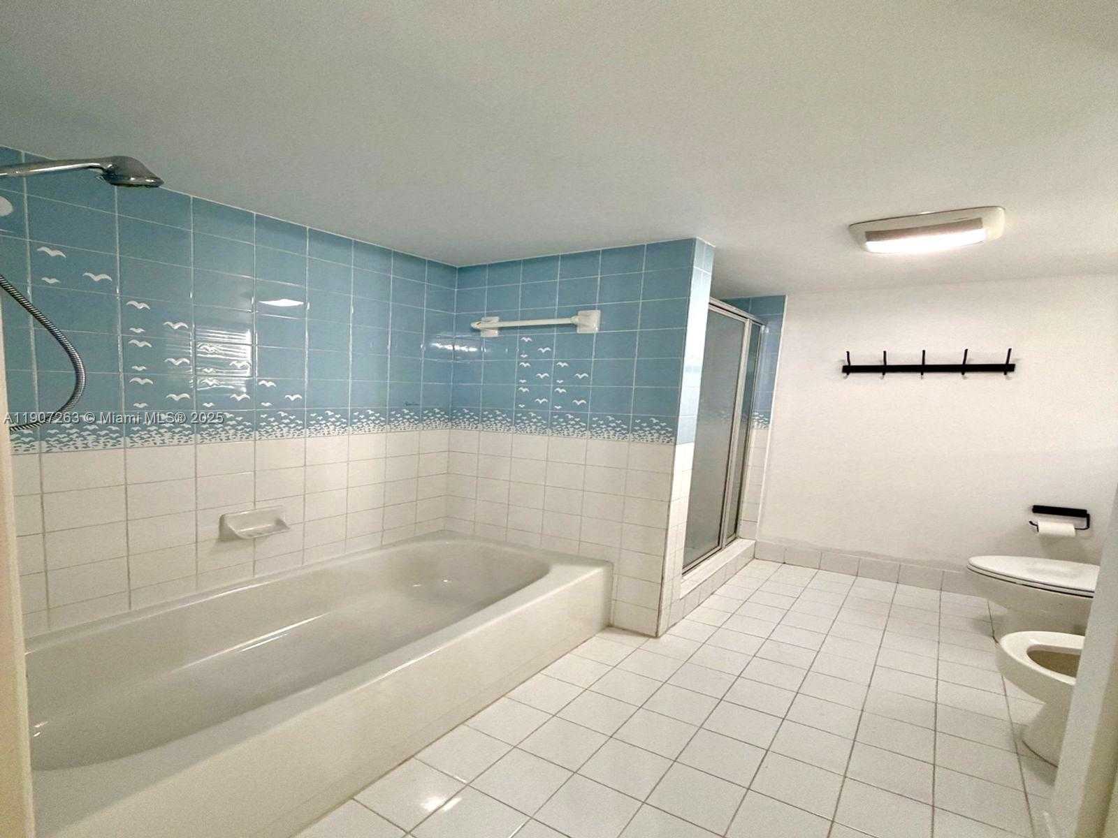 Small Image of 6061 COLLINS AVE #11A, Miami Beach Number 29