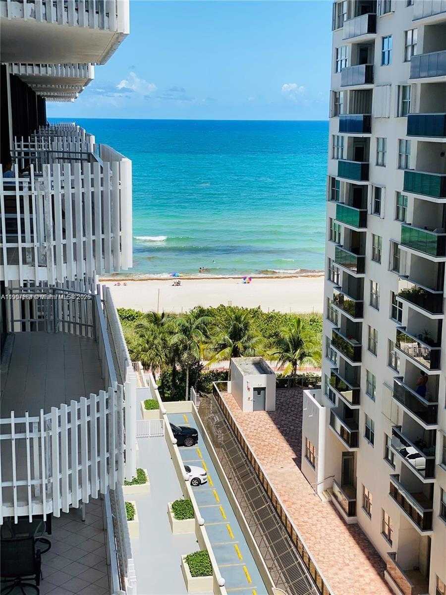 Small Image of 6061 COLLINS AVE #11A, Miami Beach Number 35
