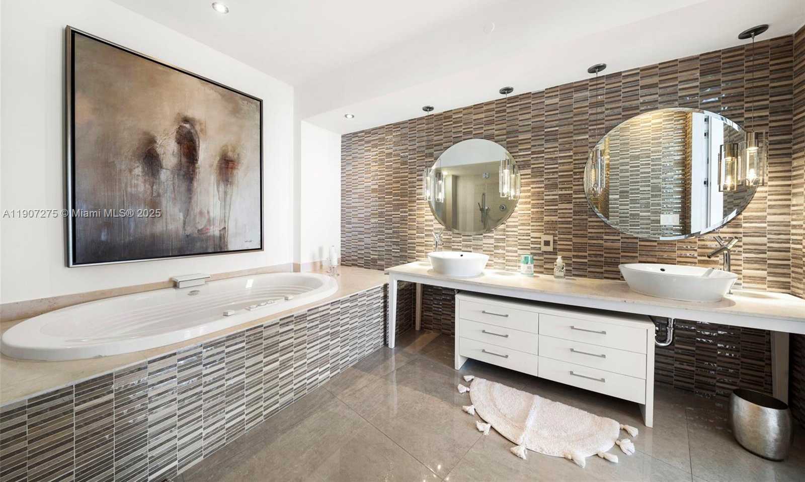 Small Image of 450 ALTON RD #PH 4104, Miami Beach Number 24