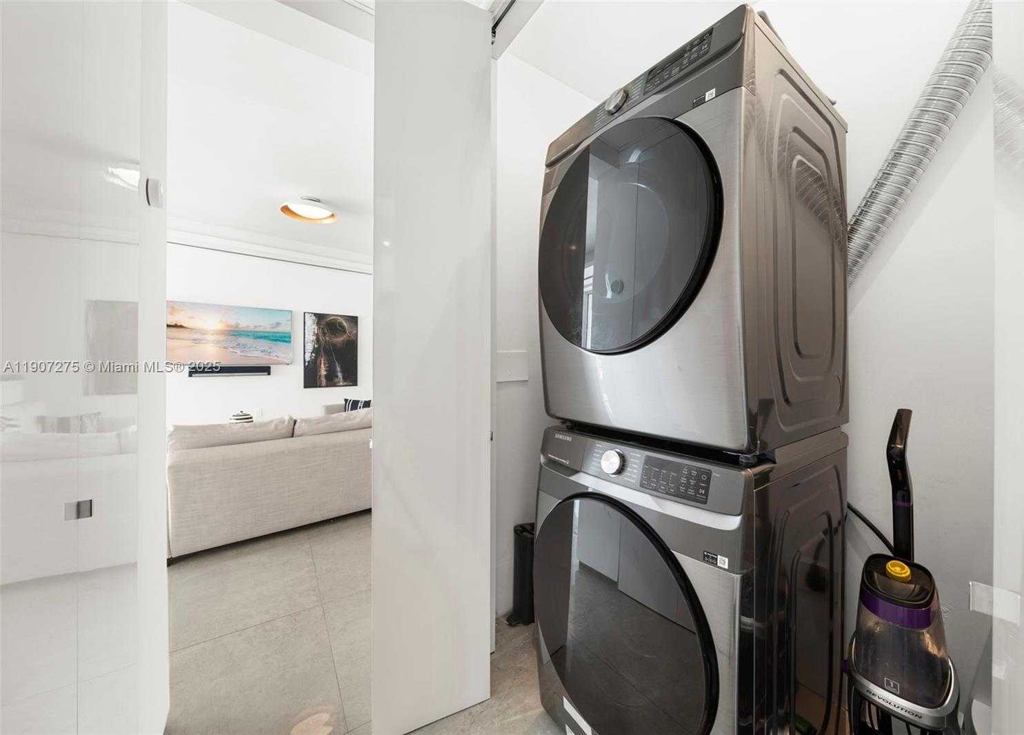 Small Image of 450 ALTON RD #PH 4104, Miami Beach Number 59