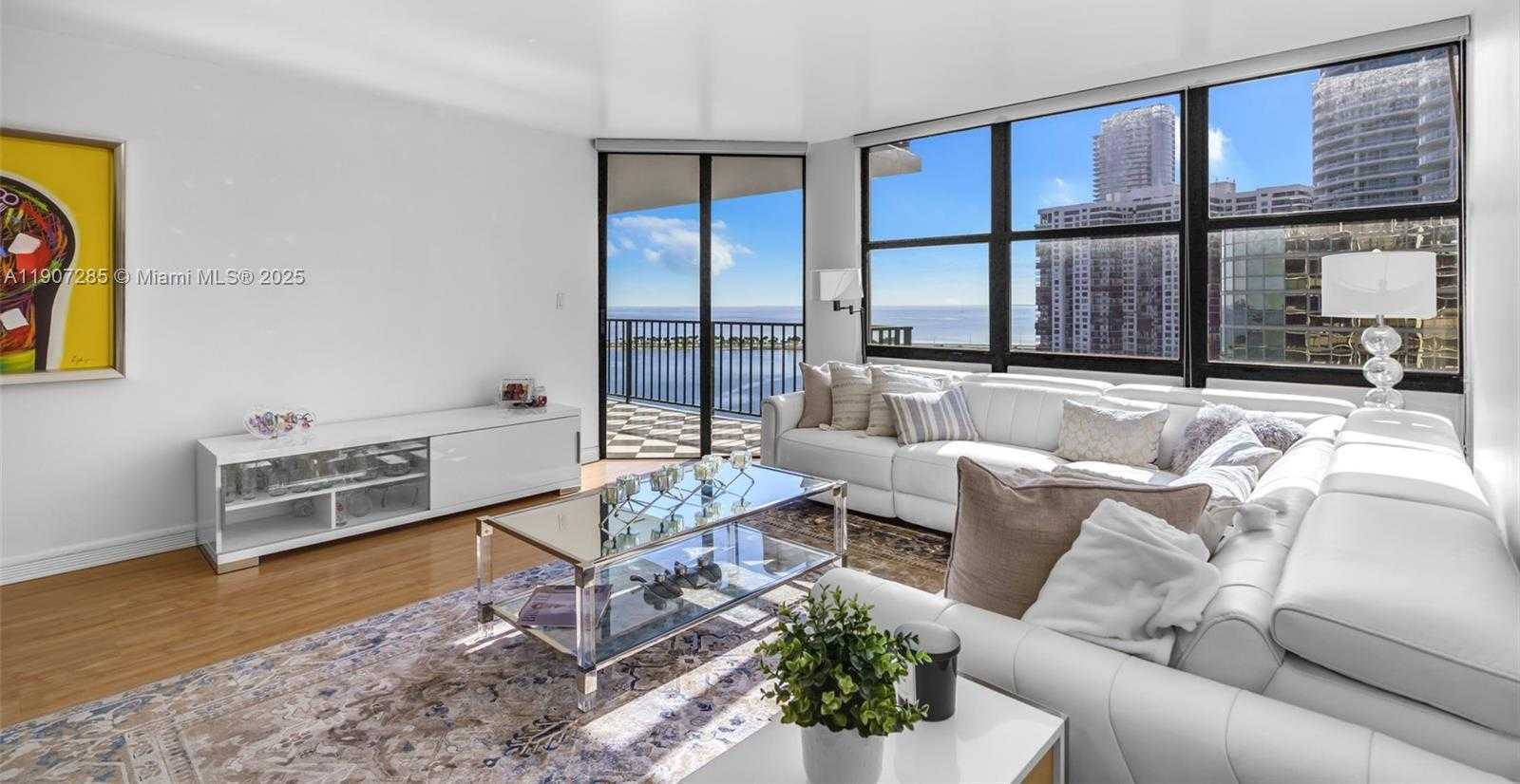 Small Image of 1925 BRICKELL AVE #1811, Miami Number 12