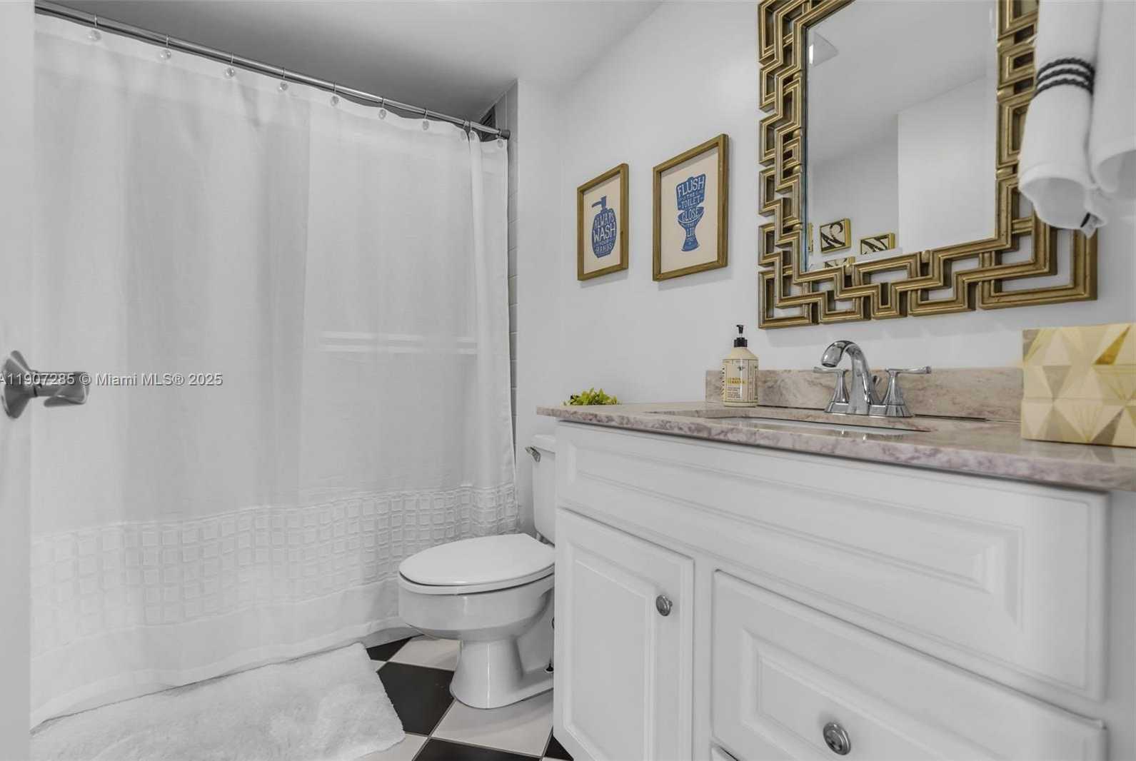 Small Image of 1925 BRICKELL AVE #1811, Miami Number 15