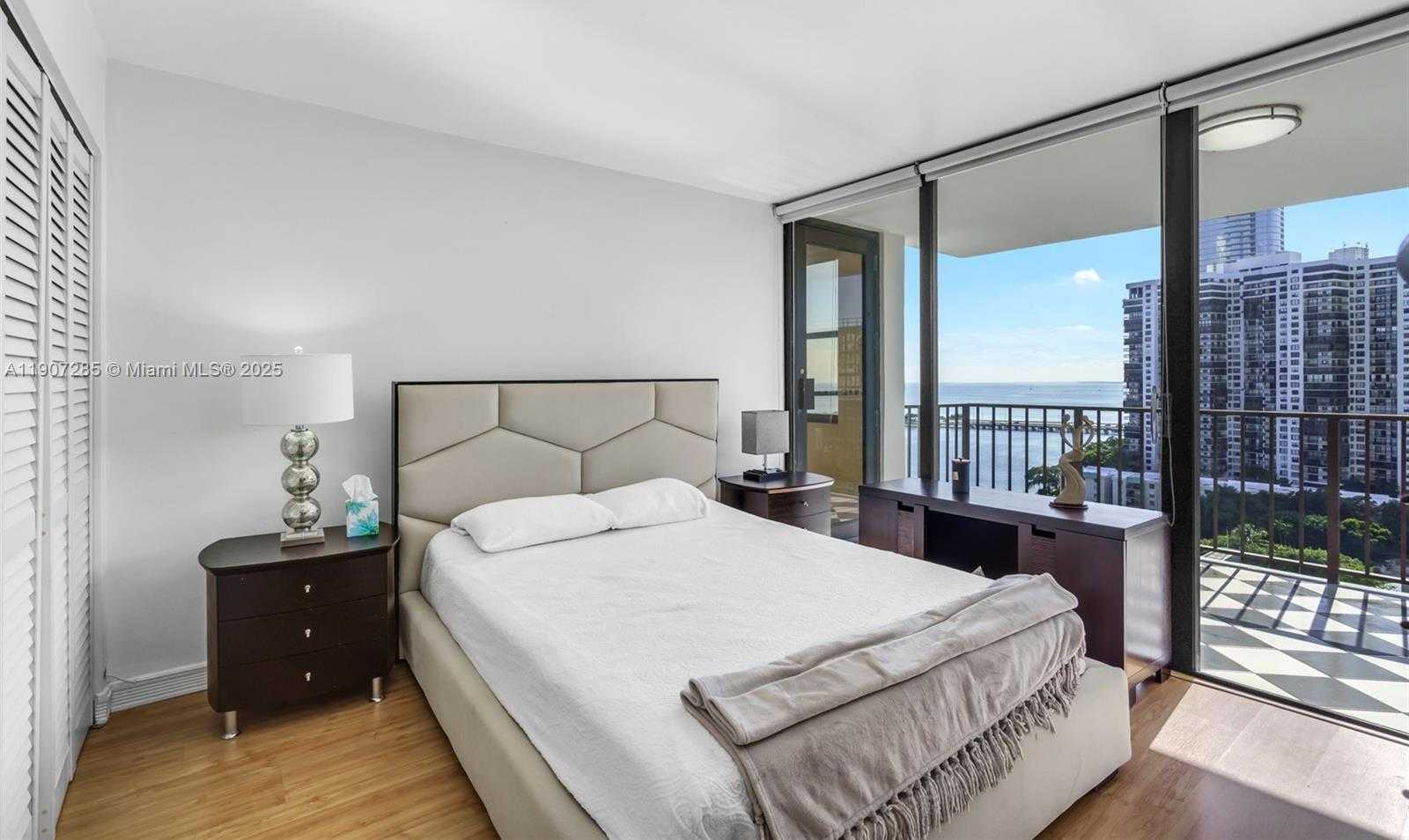 Small Image of 1925 BRICKELL AVE #1811, Miami Number 16