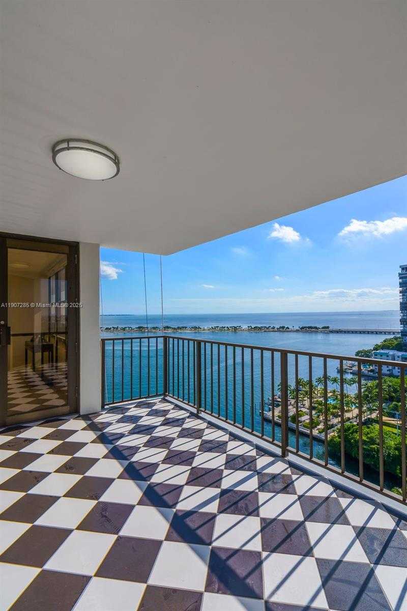 Small Image of 1925 BRICKELL AVE #1811, Miami Number 3