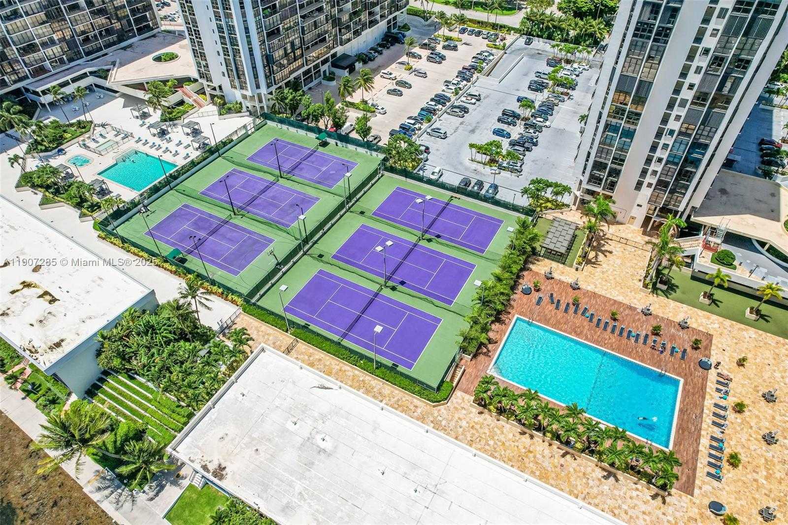 Small Image of 1925 BRICKELL AVE #1811, Miami Number 34