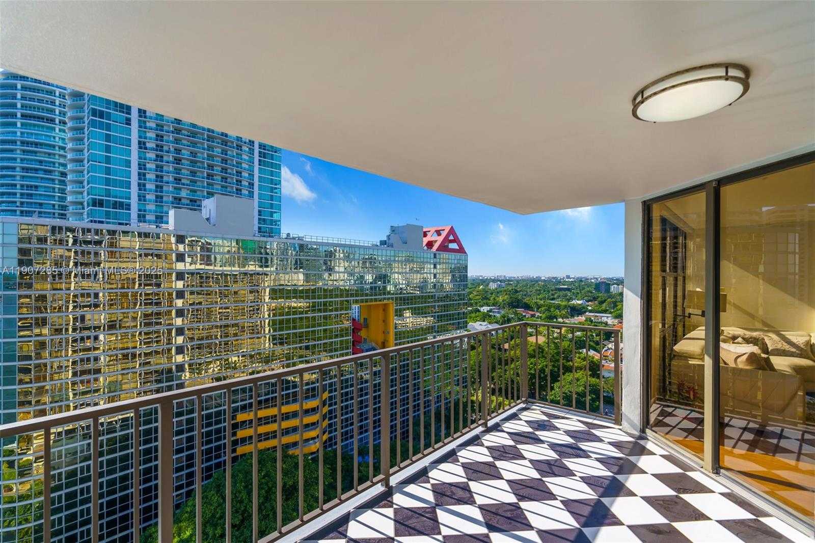 Small Image of 1925 BRICKELL AVE #1811, Miami Number 4