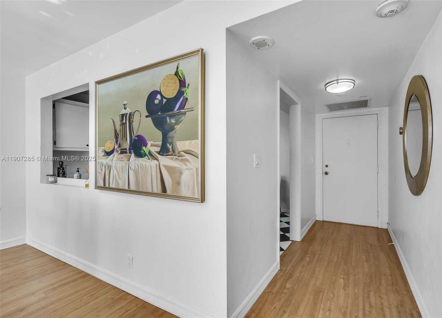 Small Image of 1925 BRICKELL AVE #1811, Miami Number 6