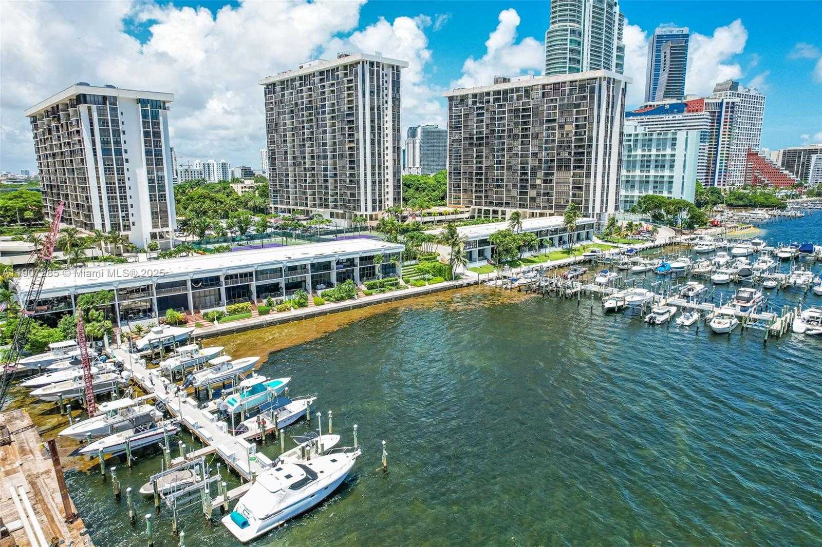 Small Image of 1925 BRICKELL AVE #1811, Miami Number 62