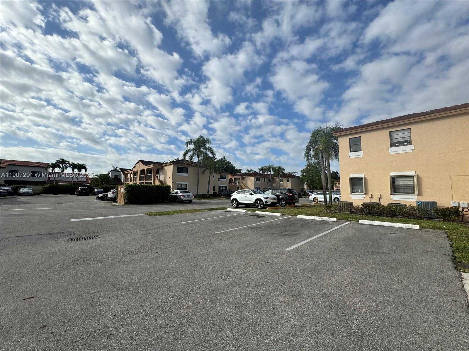 Small Image of 18250 MEDITERRANEAN BLVD #8-15, Hialeah Number 15