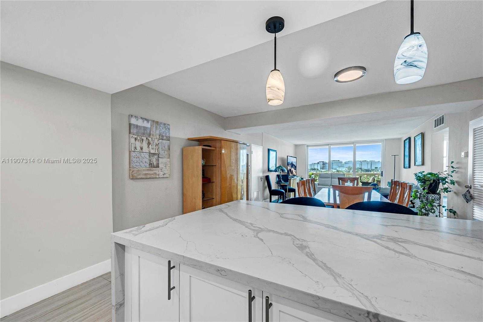 Small Image of 9111 EAST BAY HARBOR DR #PHB, Bay Harbor Islands Number 21