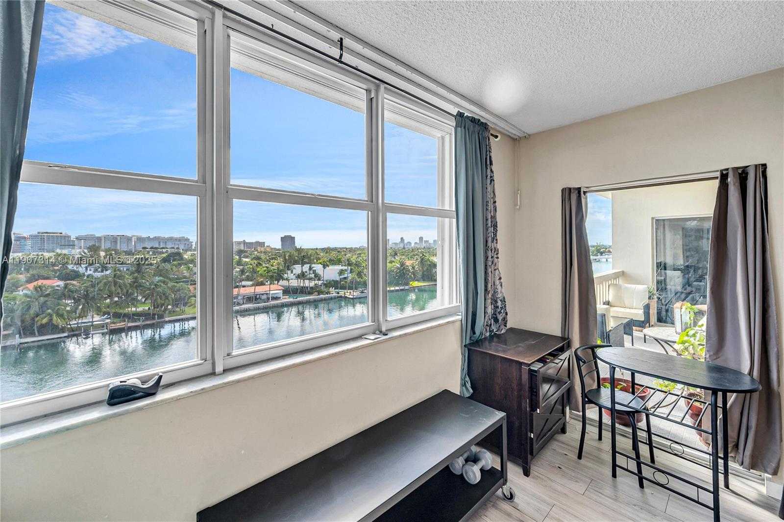 Small Image of 9111 EAST BAY HARBOR DR #PHB, Bay Harbor Islands Number 23