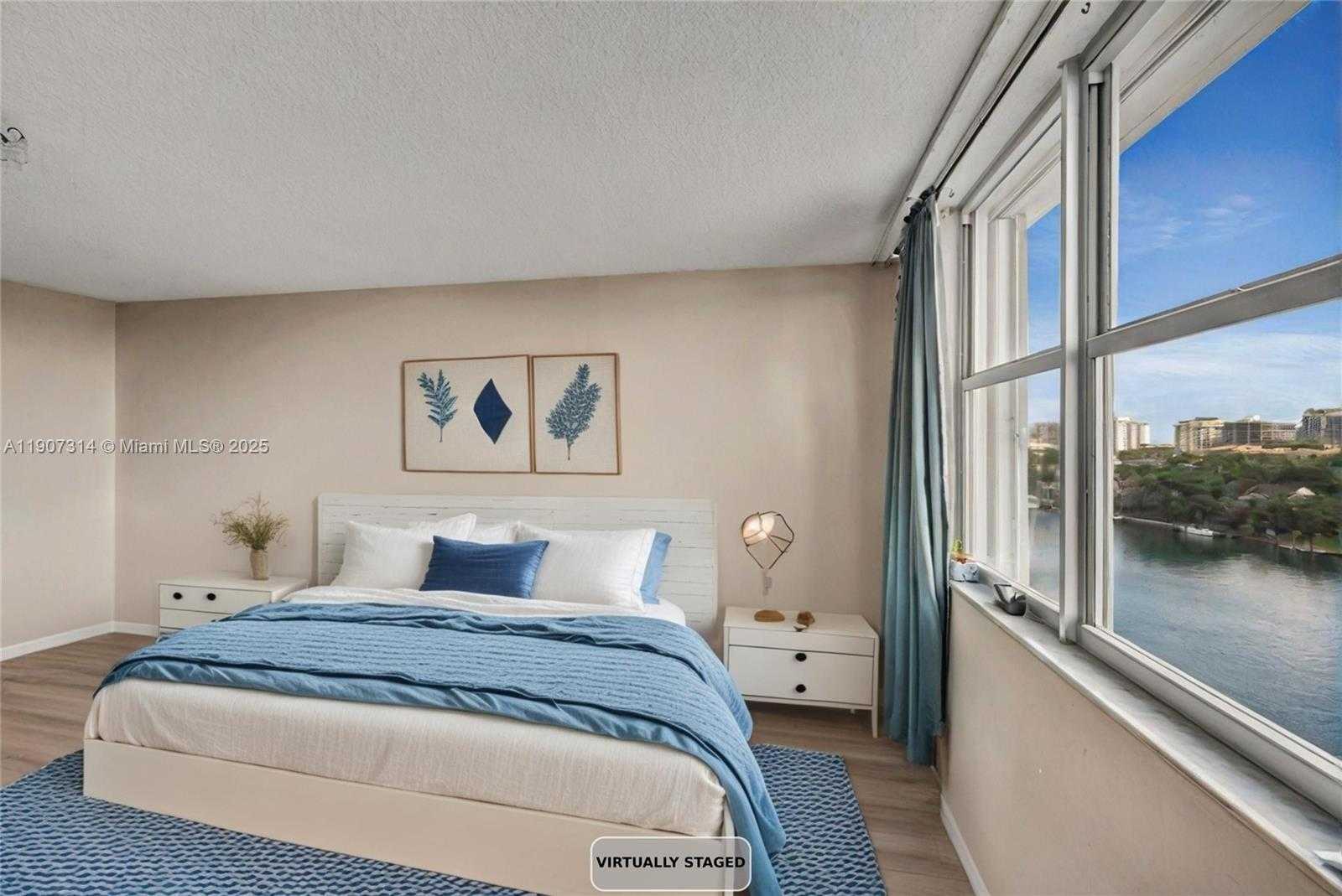 Small Image of 9111 EAST BAY HARBOR DR #PHB, Bay Harbor Islands Number 25