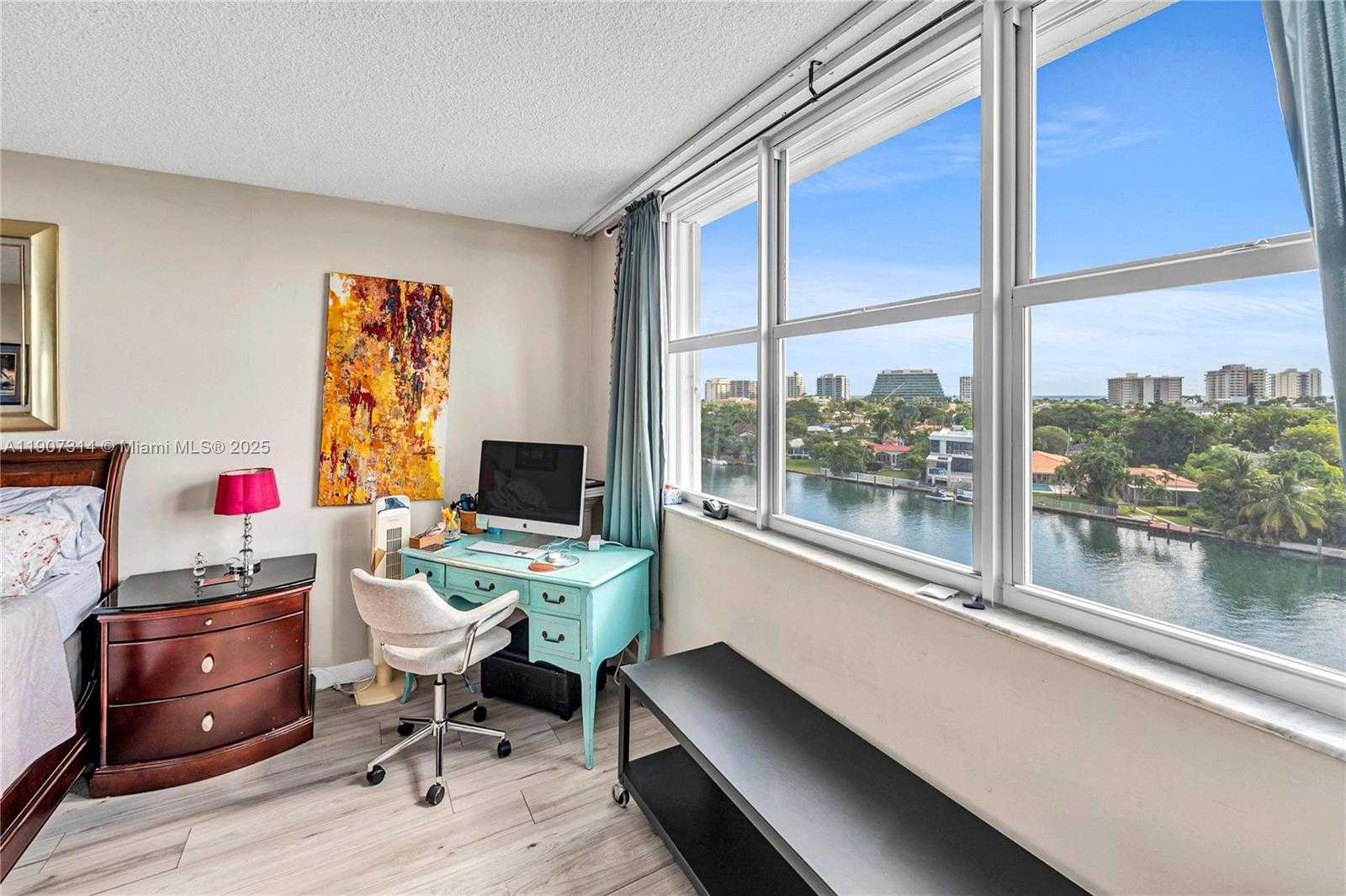 Small Image of 9111 EAST BAY HARBOR DR #PHB, Bay Harbor Islands Number 26