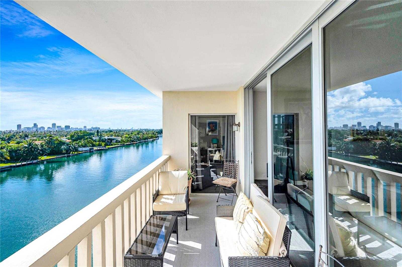 Small Image of 9111 EAST BAY HARBOR DR #PHB, Bay Harbor Islands Number 33