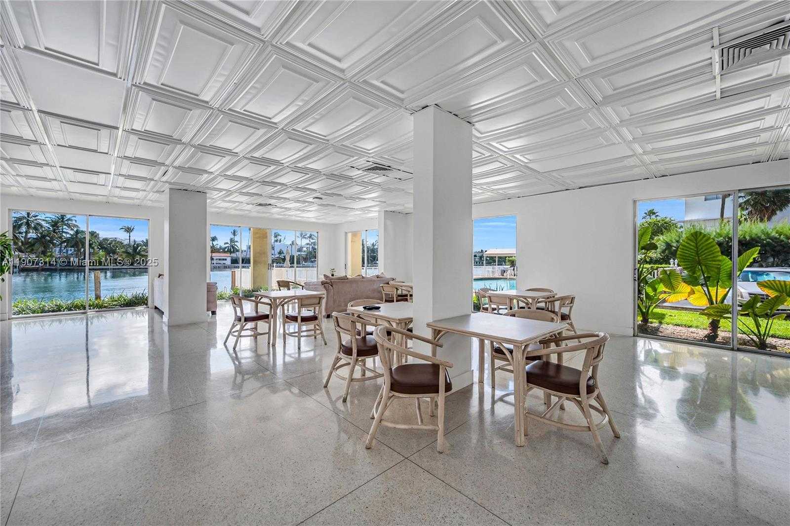 Small Image of 9111 EAST BAY HARBOR DR #PHB, Bay Harbor Islands Number 39