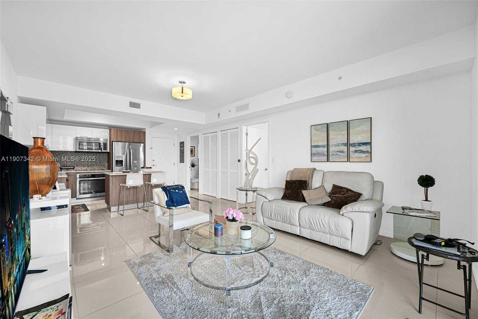 Small Image of 5300 NORTH WEST 85TH AVE #1107, Doral Number 11