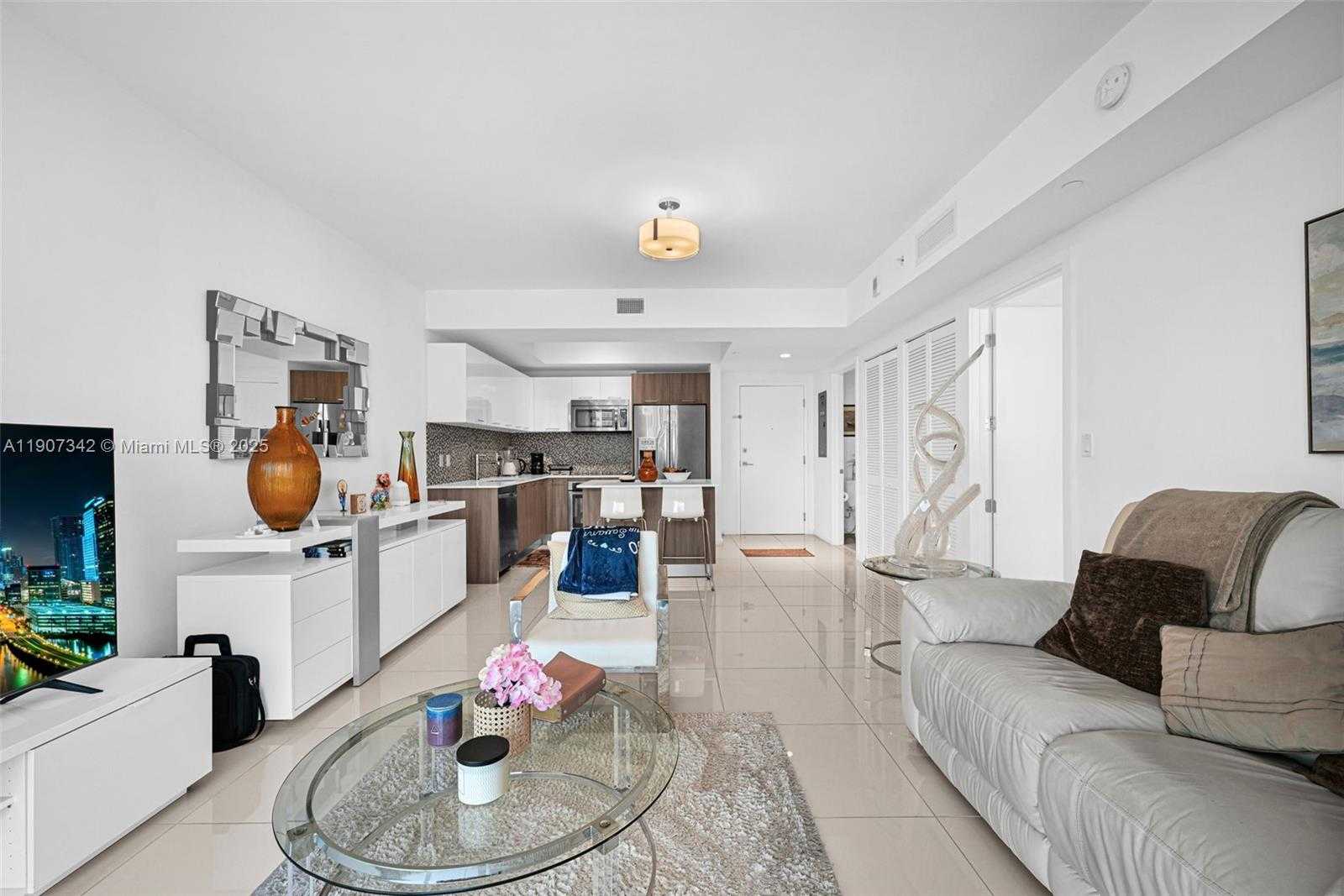 Small Image of 5300 NORTH WEST 85TH AVE #1107, Doral Number 12