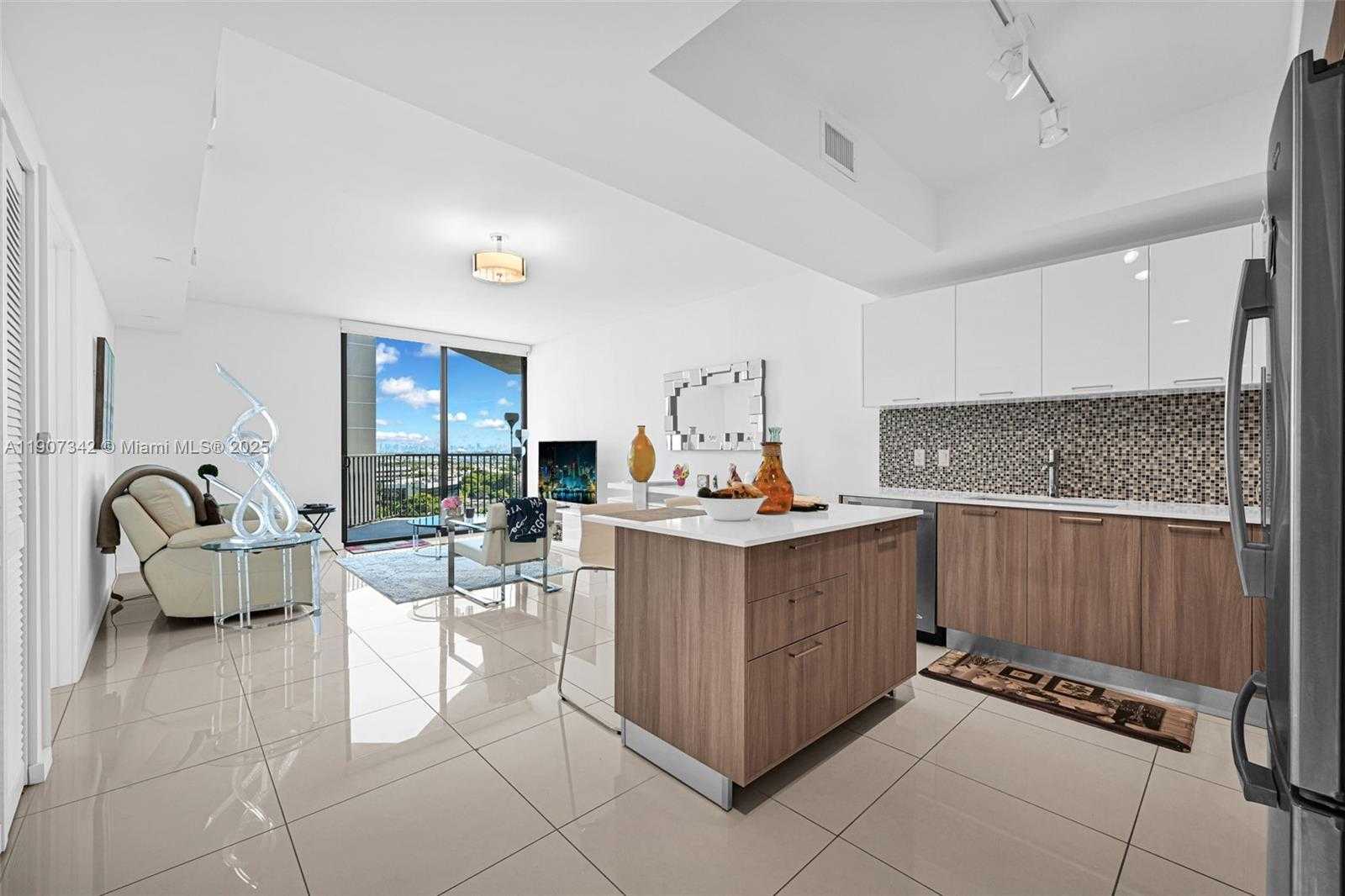 Small Image of 5300 NORTH WEST 85TH AVE #1107, Doral Number 26