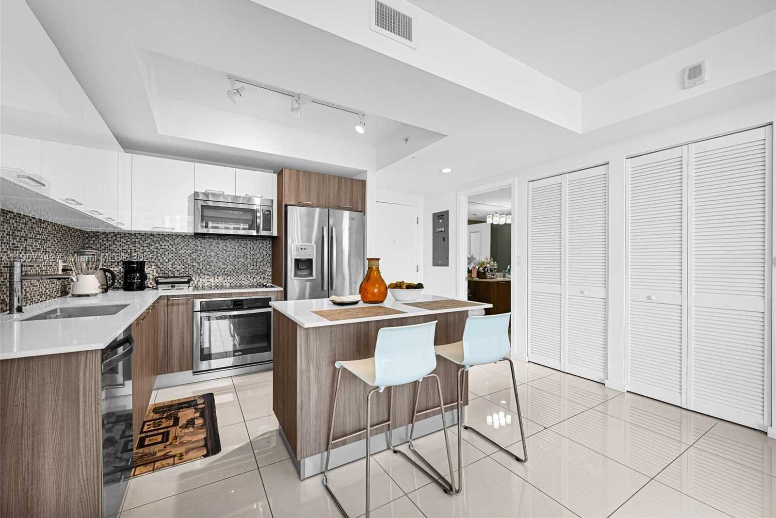 Small Image of 5300 NORTH WEST 85TH AVE #1107, Doral Number 30