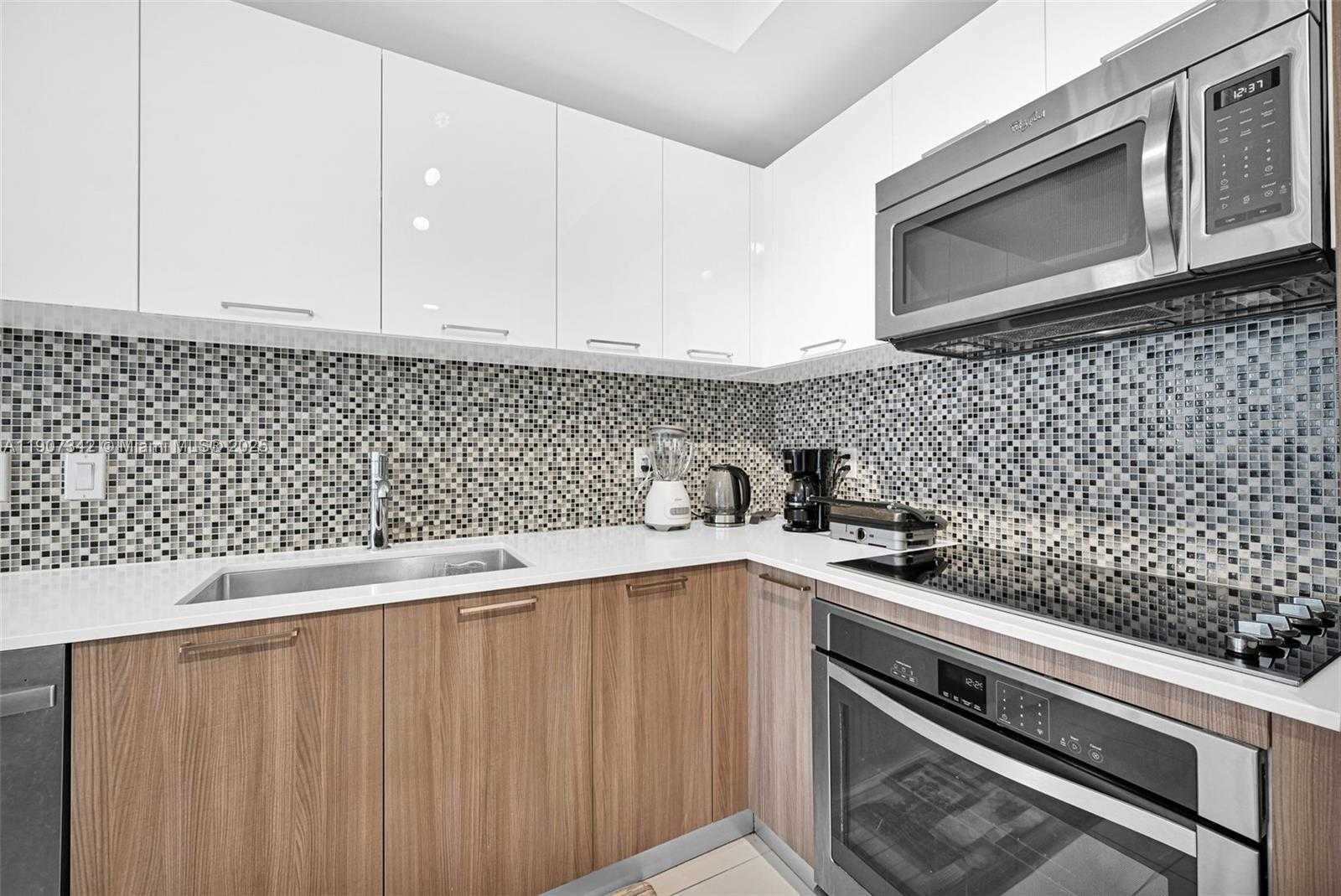 Small Image of 5300 NORTH WEST 85TH AVE #1107, Doral Number 34