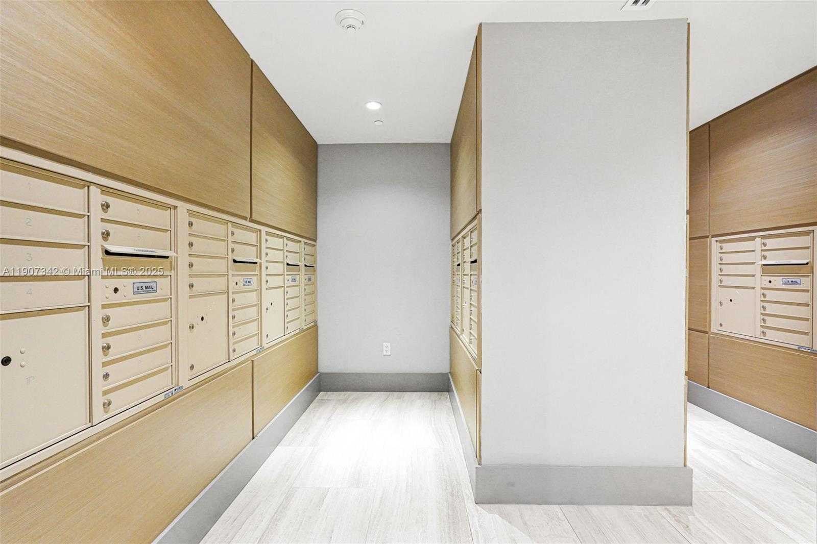 Small Image of 5300 NORTH WEST 85TH AVE #1107, Doral Number 74