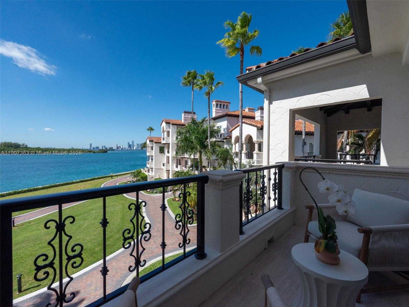 Small Image of 2236 FISHER ISLAND DR #3306, Miami Beach Number 25