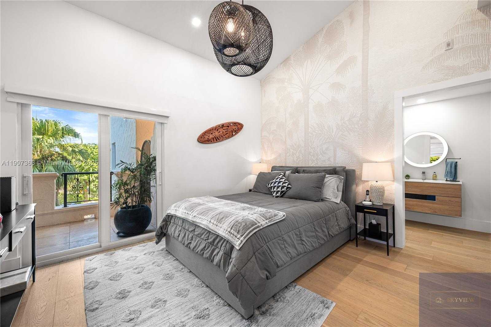 Small Image of 2236 FISHER ISLAND DR #3306, Miami Beach Number 36