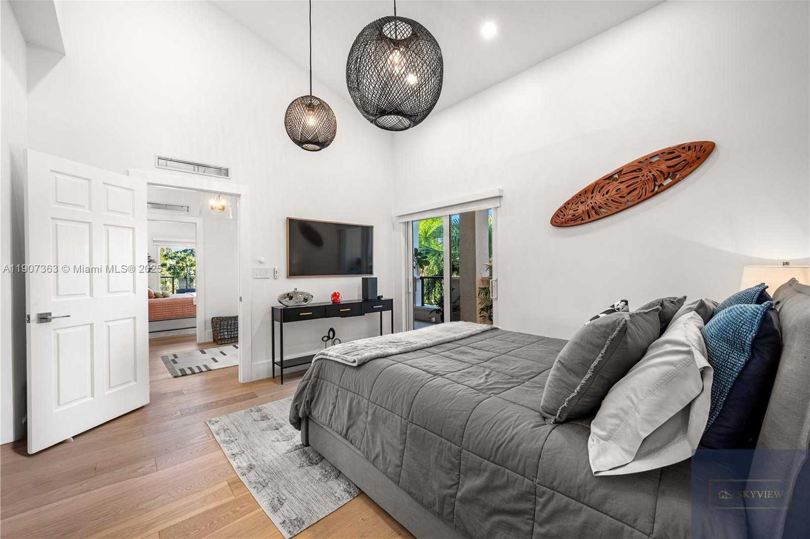 Small Image of 2236 FISHER ISLAND DR #3306, Miami Beach Number 37