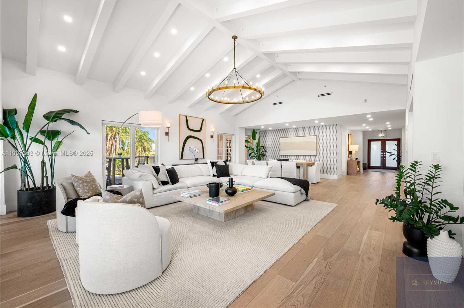 Small Image of 2236 FISHER ISLAND DR #3306, Miami Beach Number 4