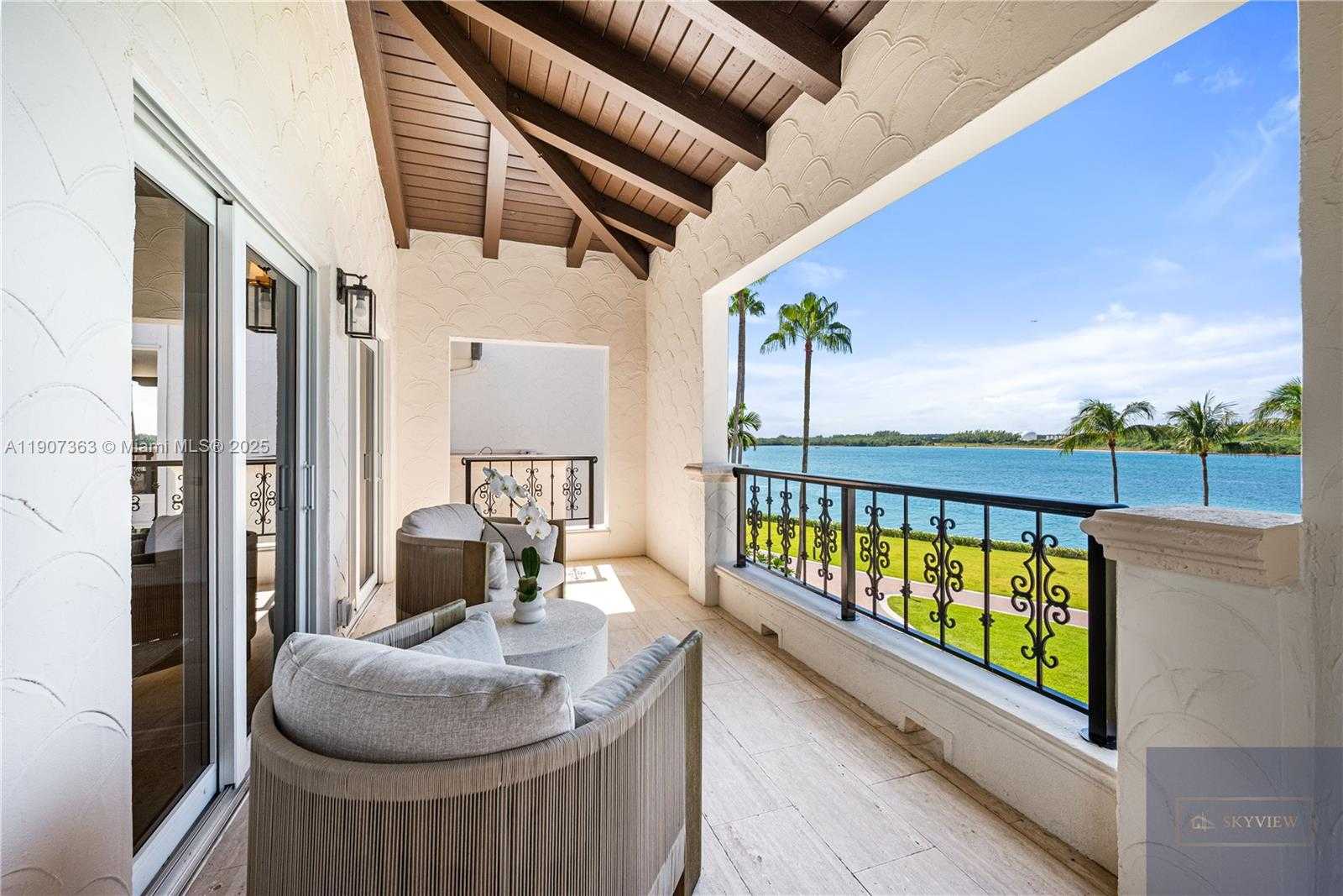 Small Image of 2236 FISHER ISLAND DR #3306, Miami Beach Number 9