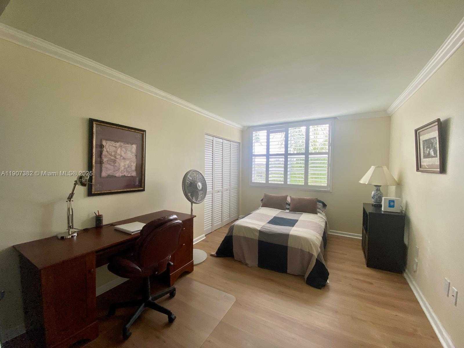 Small Image of 19655 EAST COUNTRY CLUB DR #6401, Aventura Number 12