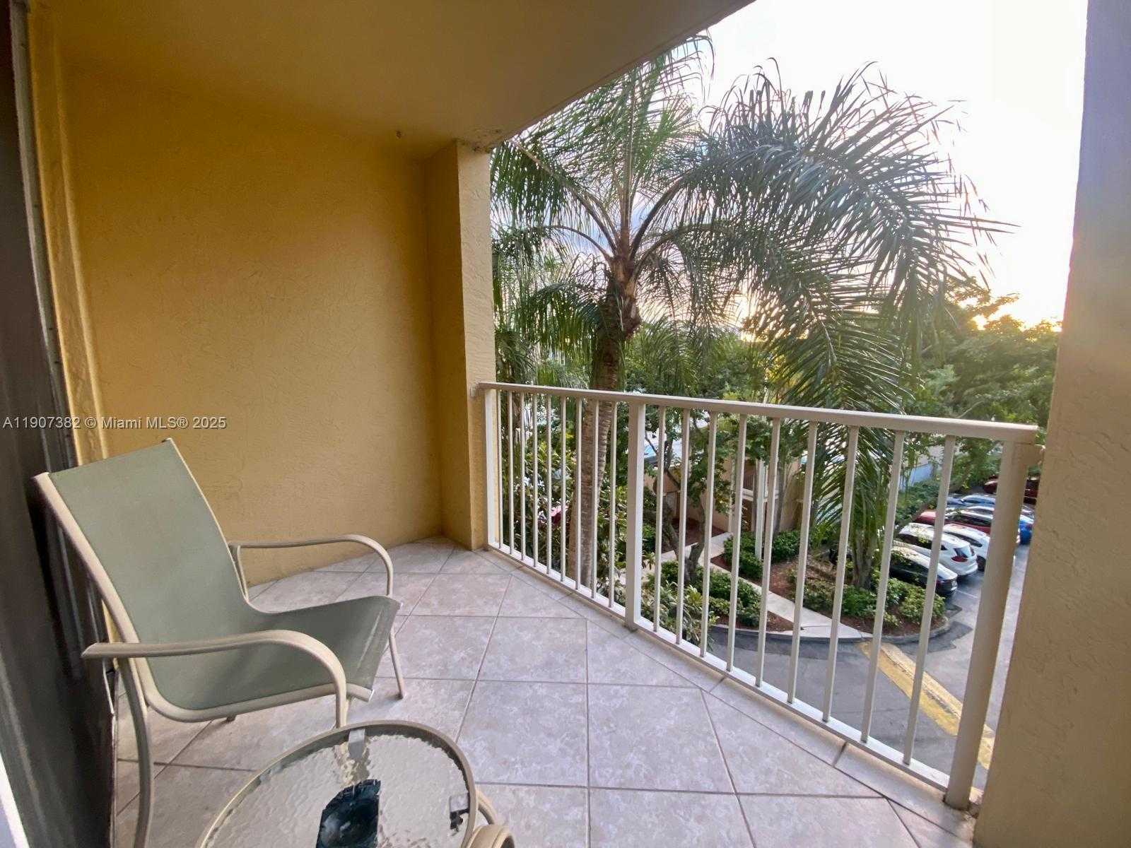 Small Image of 19655 EAST COUNTRY CLUB DR #6401, Aventura Number 17