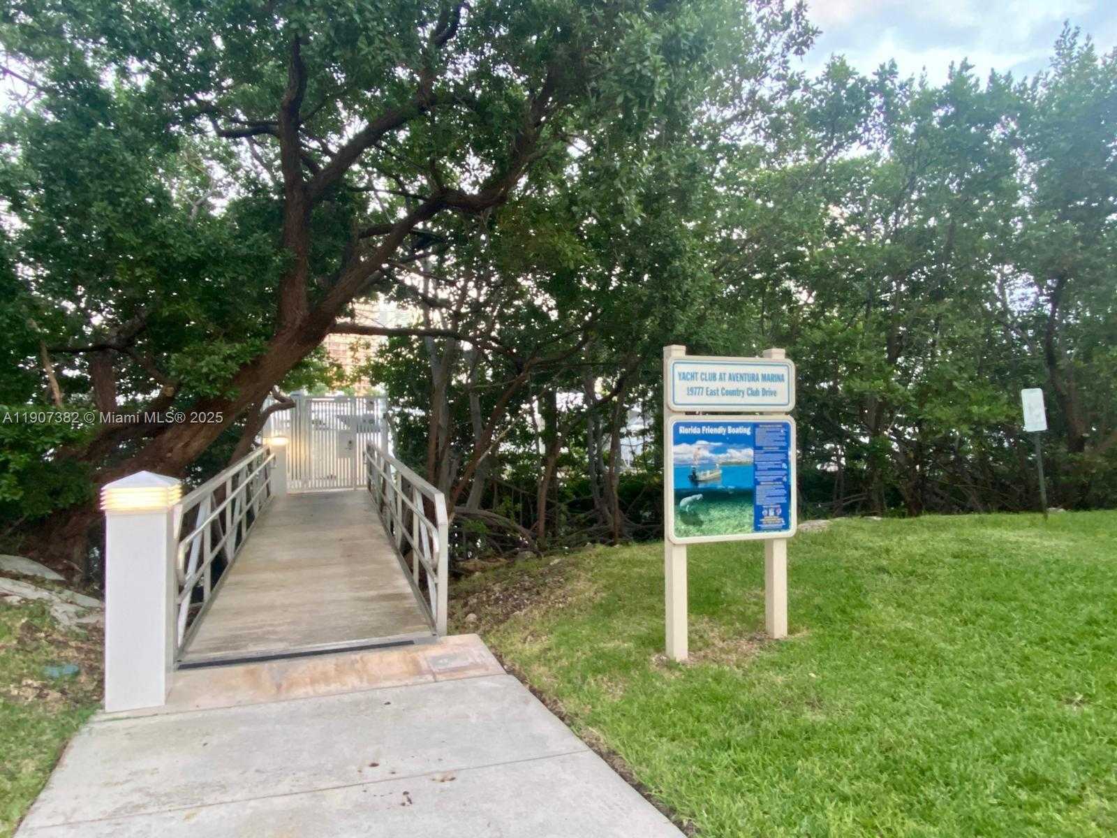 Small Image of 19655 EAST COUNTRY CLUB DR #6401, Aventura Number 36