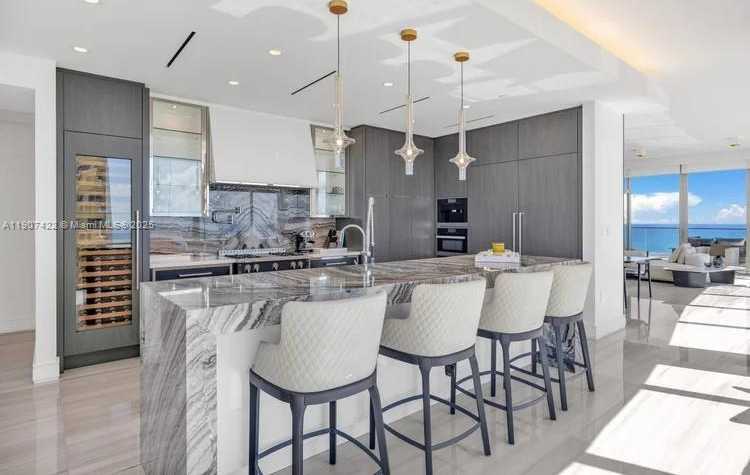 Small Image of 17901 COLLINS AVE #2604, Sunny Isles Beach Number 11