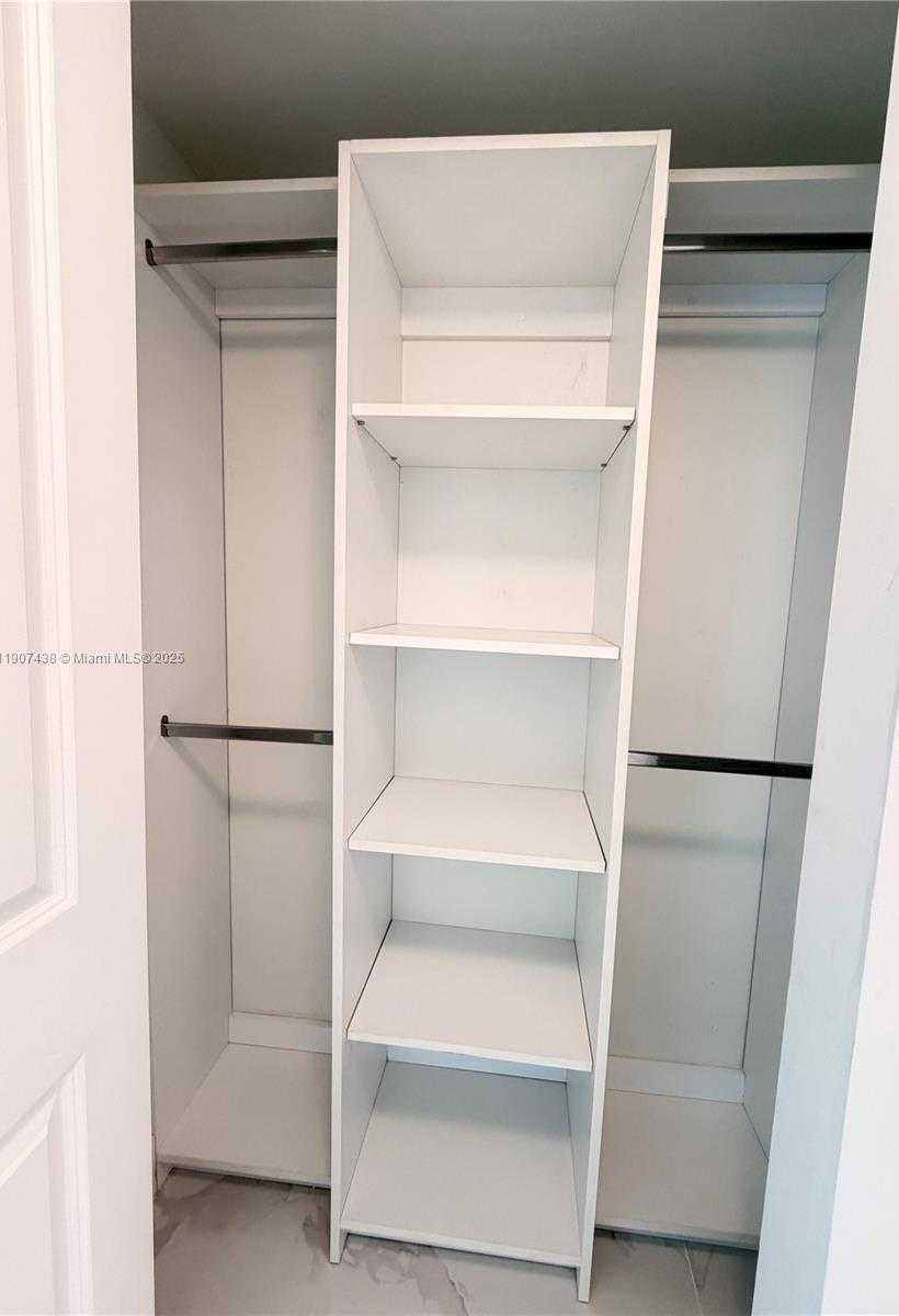 Small Image of 2641 NORTH FLAMINGO RD #2208N, Sunrise Number 15