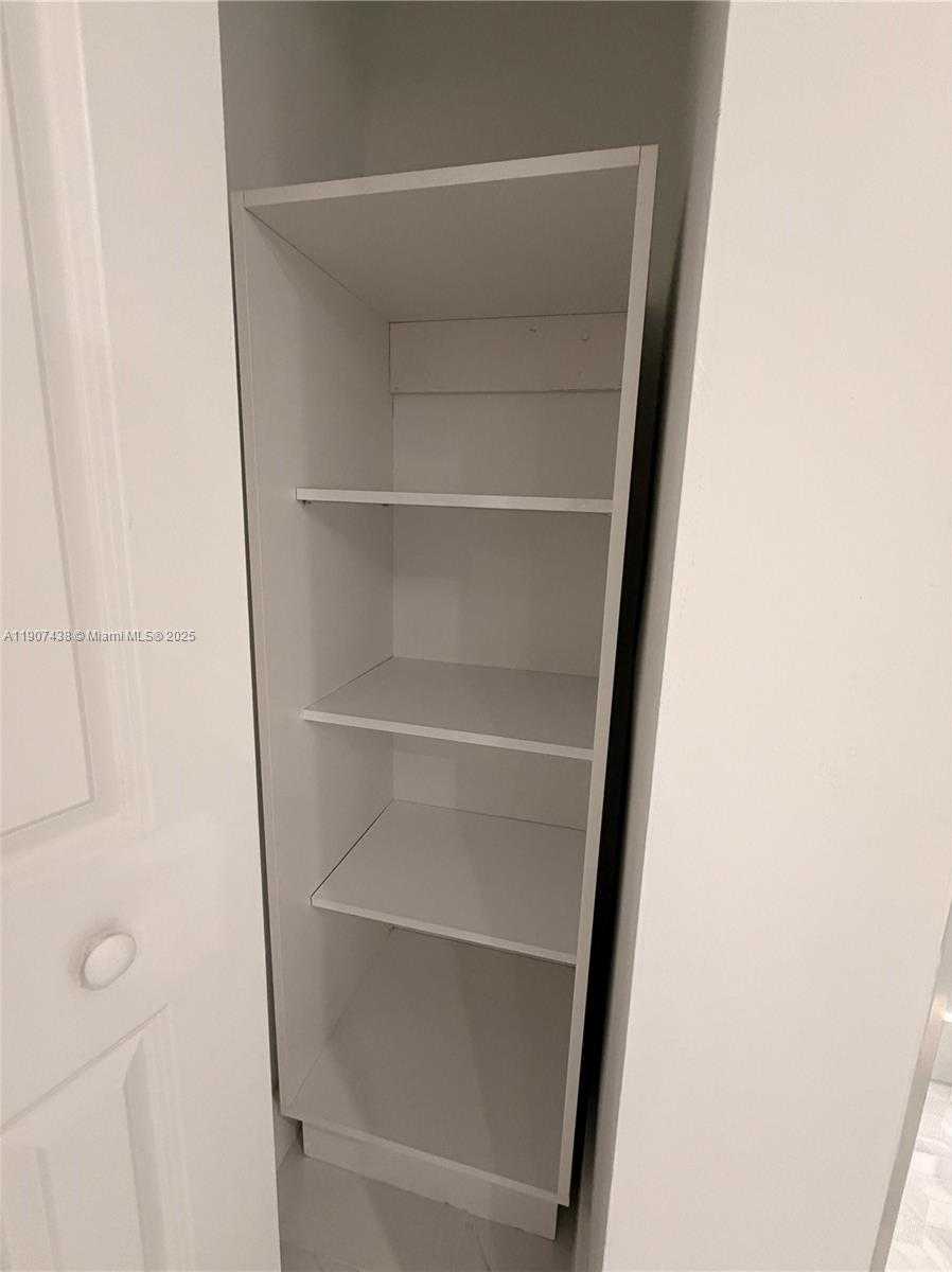 Small Image of 2641 NORTH FLAMINGO RD #2208N, Sunrise Number 29