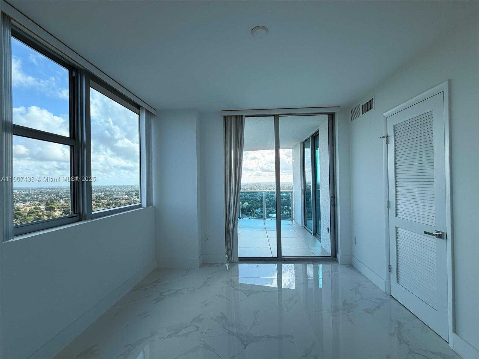 Small Image of 2641 NORTH FLAMINGO RD #2208N, Sunrise Number 5