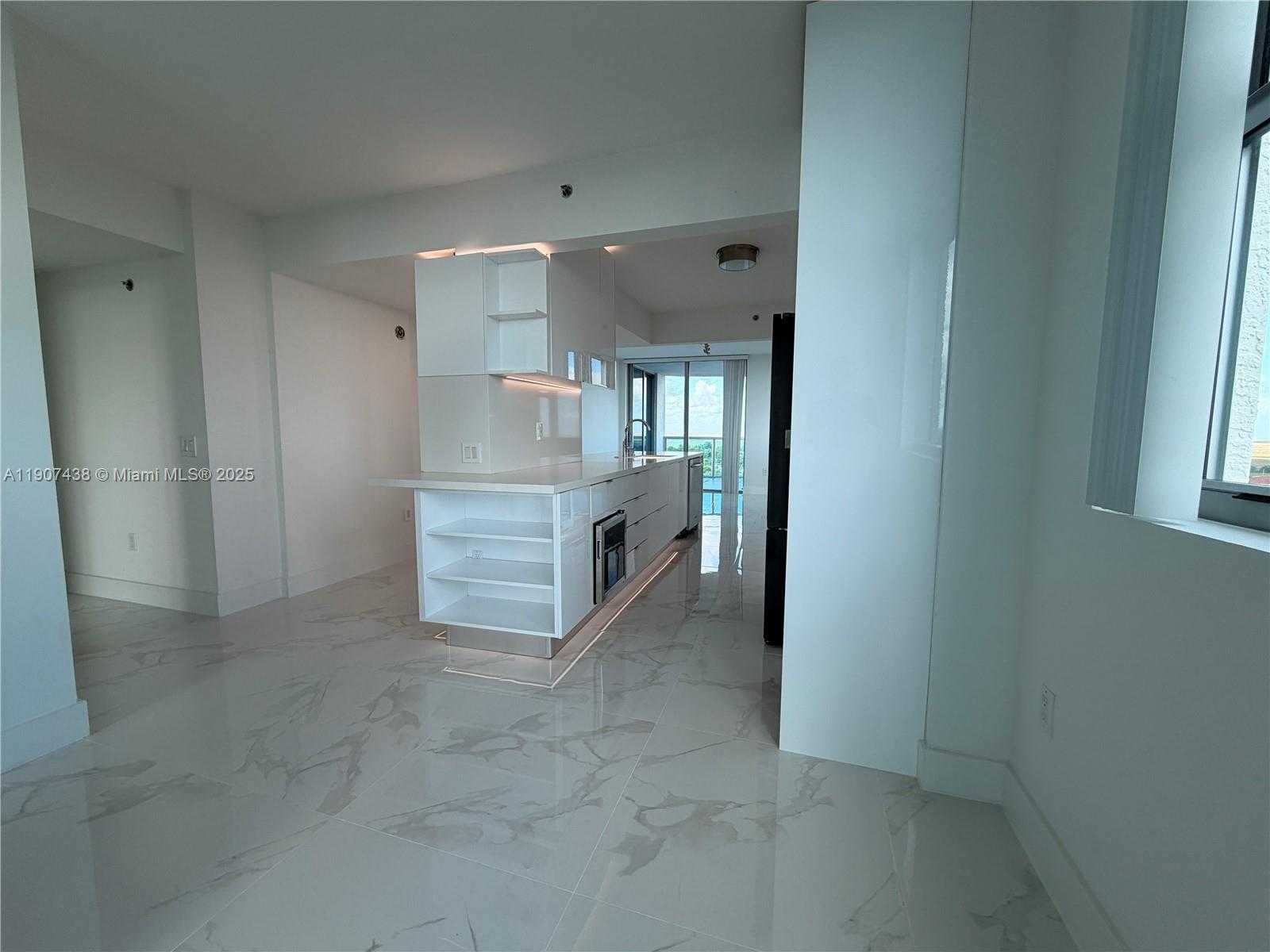 Small Image of 2641 NORTH FLAMINGO RD #2208N, Sunrise Number 6