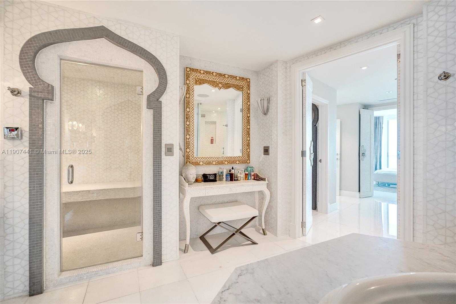 Small Image of 900 BISCAYNE BLVD #6107, Miami Number 36