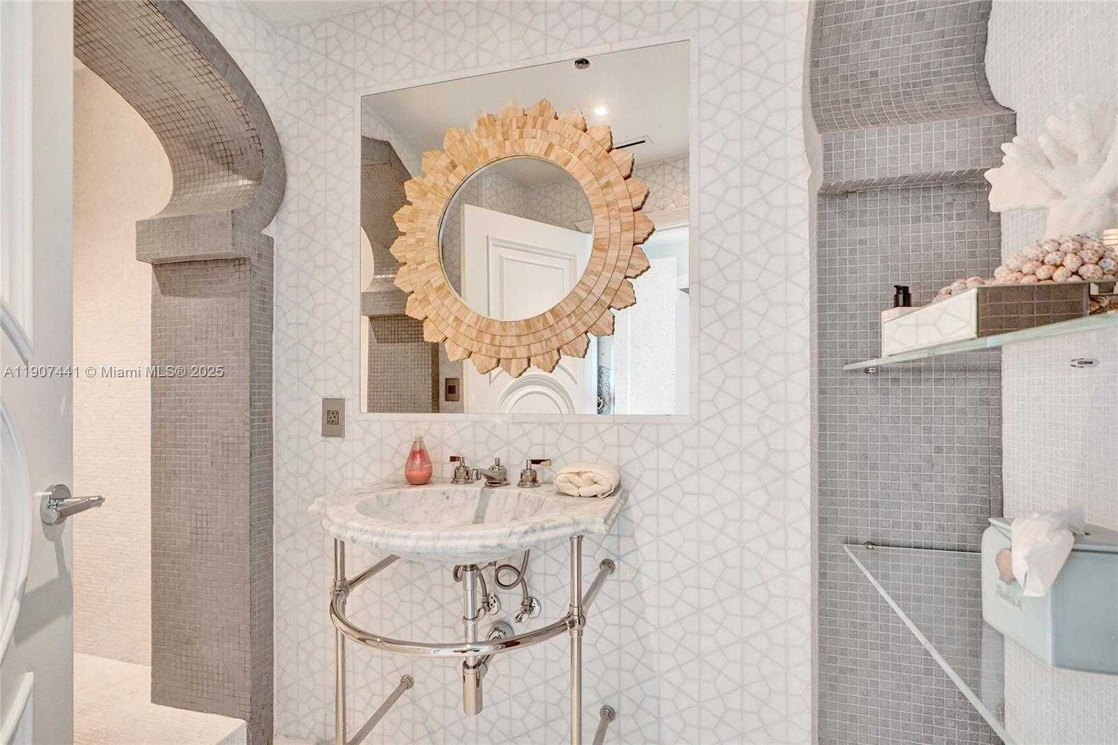 Small Image of 900 BISCAYNE BLVD #6107, Miami Number 46