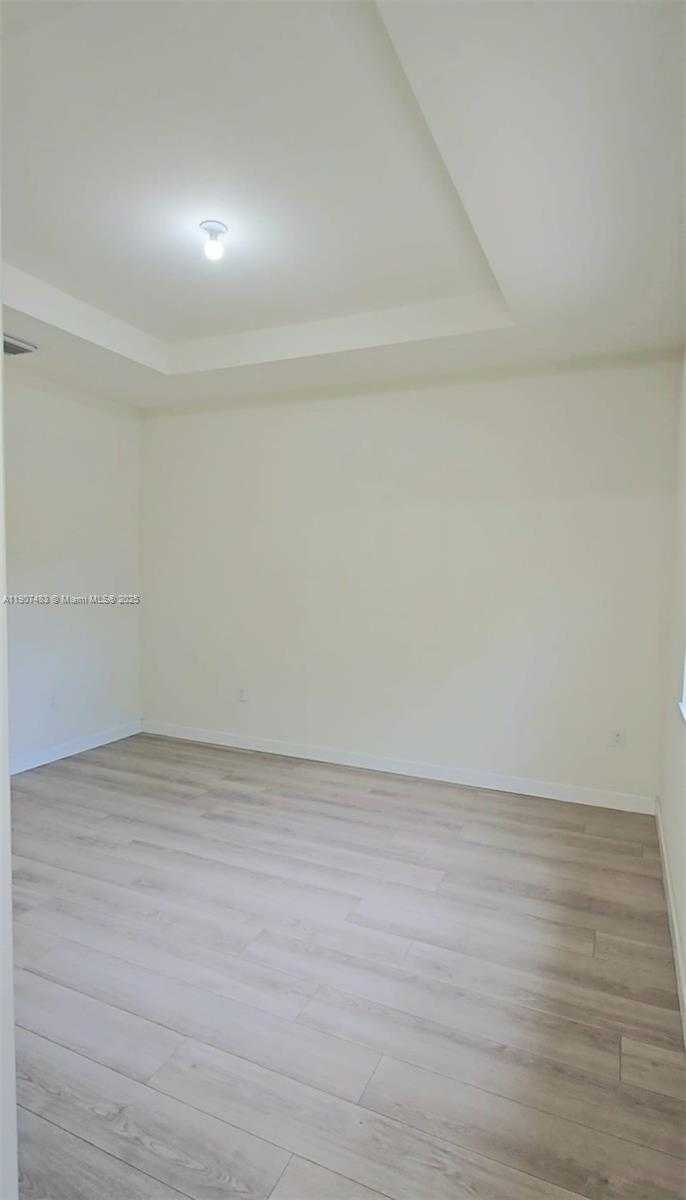 Small Image of 15081 SOUTH WEST 113TH TER, Miami Number 10