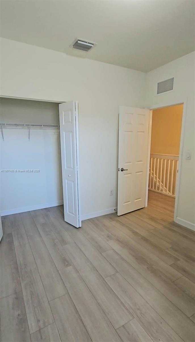 Small Image of 15081 SOUTH WEST 113TH TER, Miami Number 13