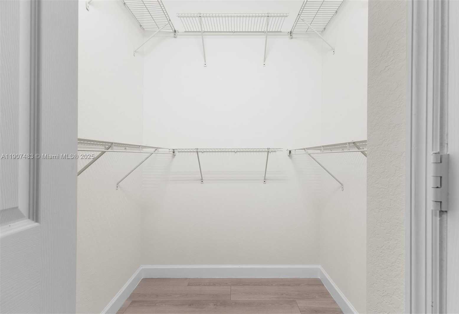 Small Image of 15081 SOUTH WEST 113TH TER, Miami Number 25